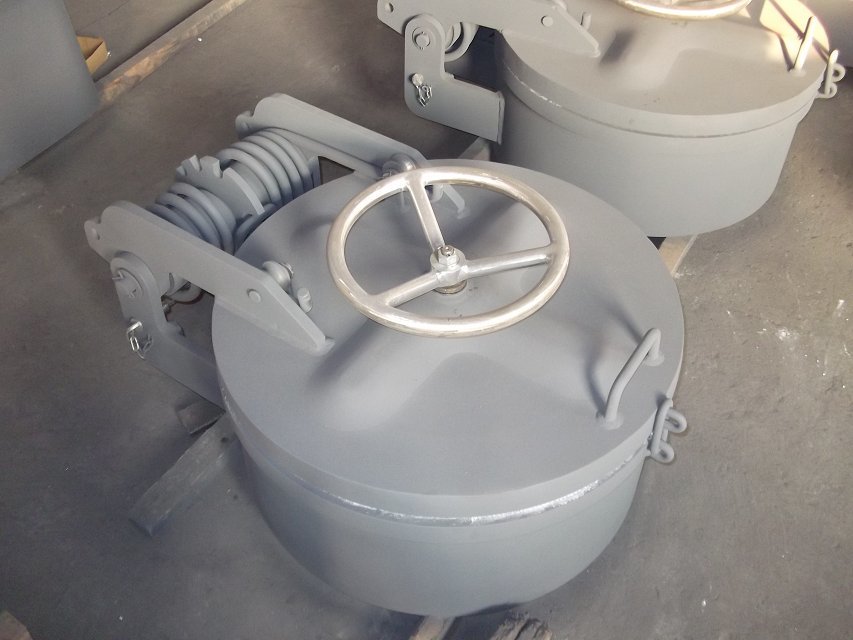 round hatch cover853607.jpg round hatch cover.jpg